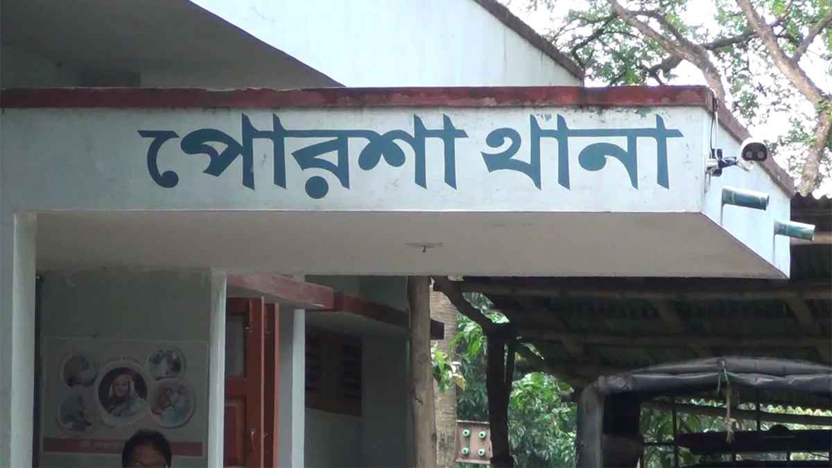 নওগাঁয় বৃদ্ধের ঝুলন্ত মরদেহ উদ্ধার